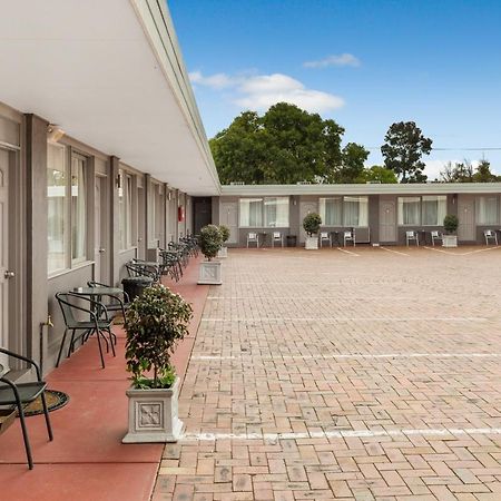 Bendigo McIvor Motor Inn Buitenkant foto