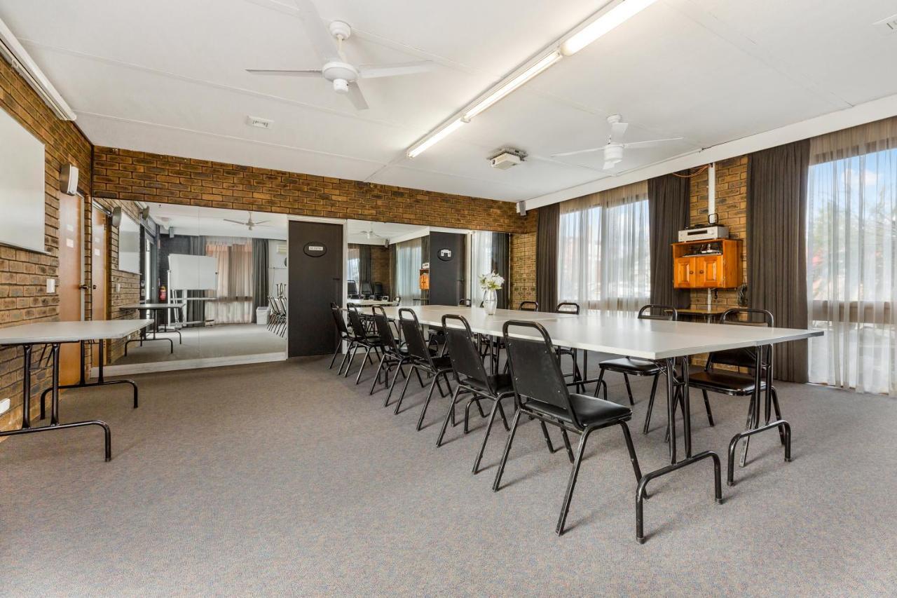 Bendigo McIvor Motor Inn Buitenkant foto